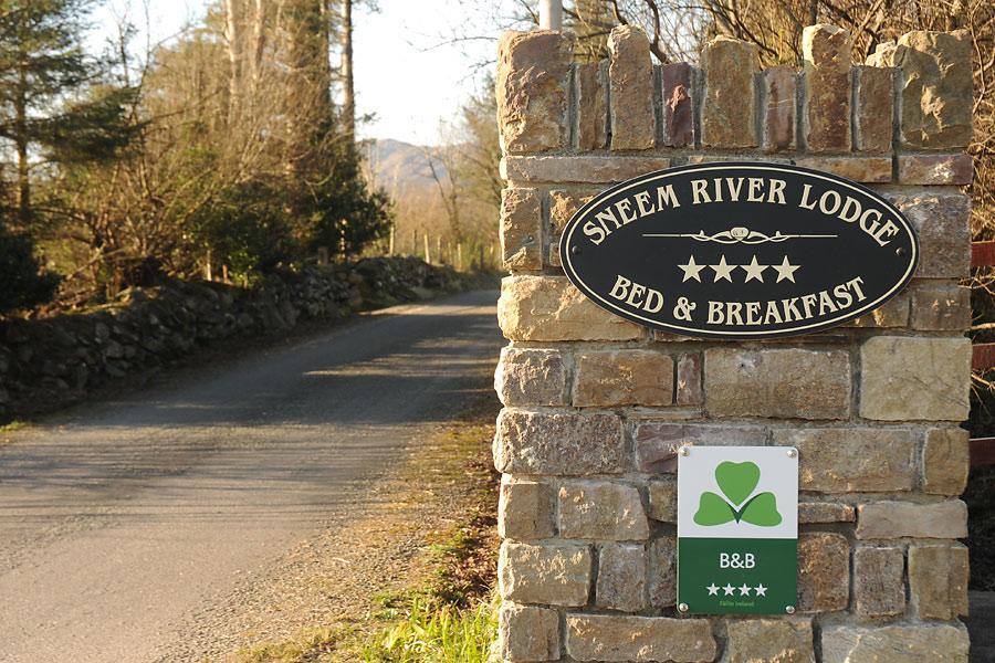 Sneem River Lodge Bed & Breakfast Kültér fotó